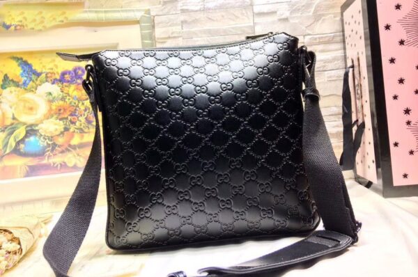 Modern Style Trendy GG Handbag 33