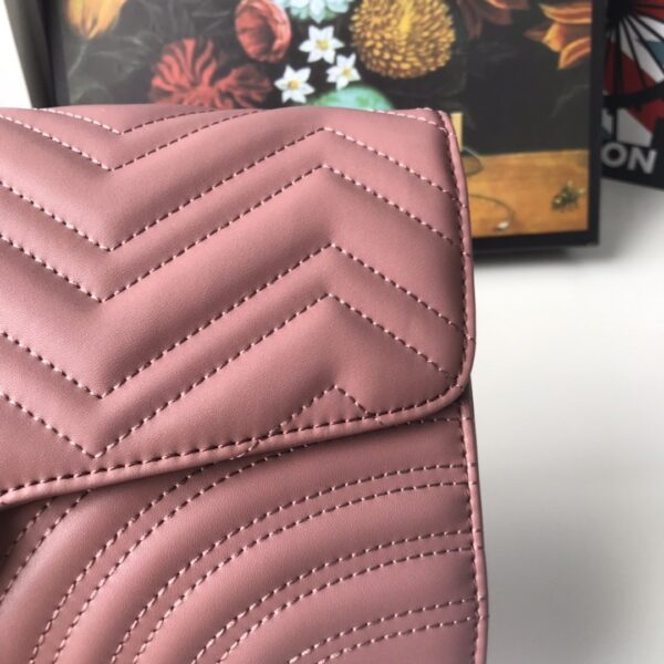 Modern Style Trendy GG Handbag 34