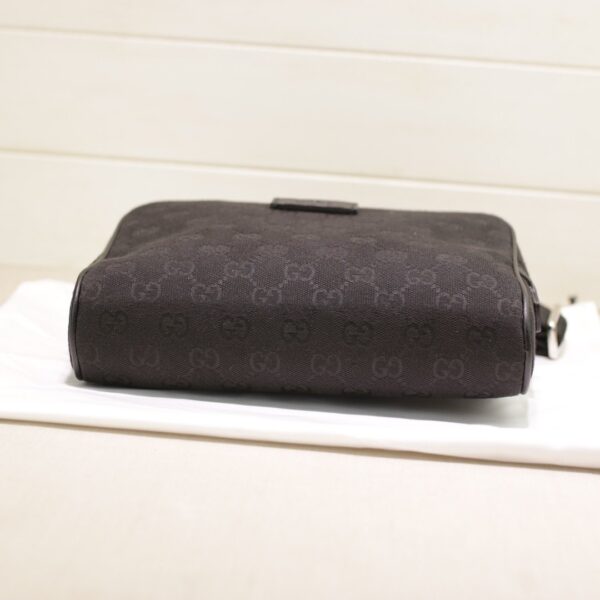 Modern Style Trendy GG Handbag 41