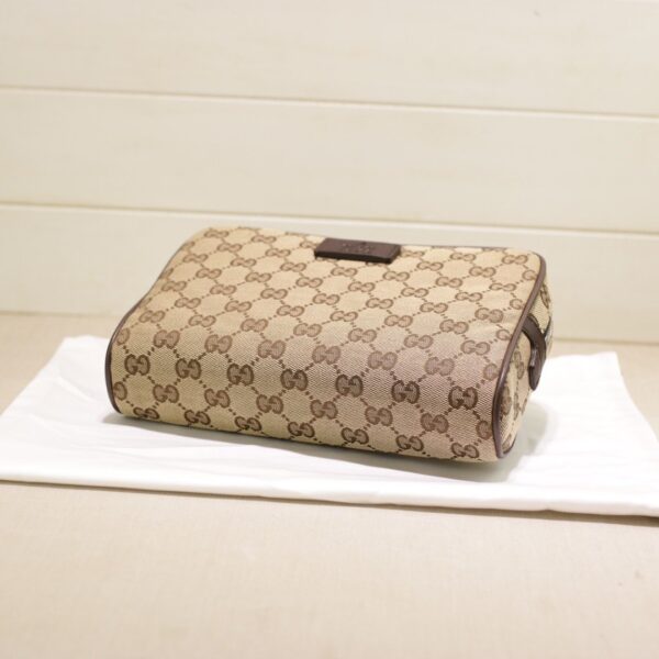 Modern Style Trendy GG Handbag 41