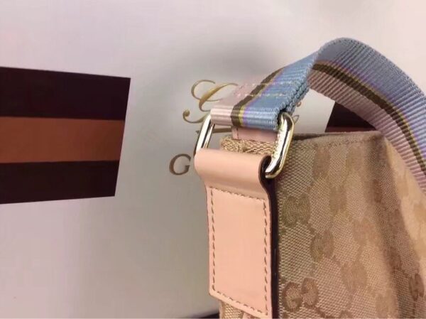 Modern Style Trendy GG Handbag 55