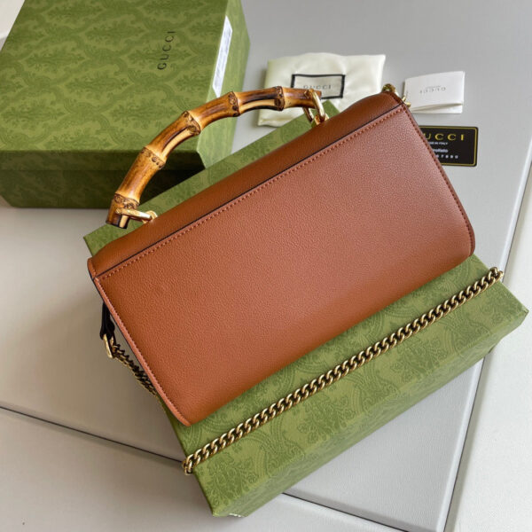 Modern Style Trendy GG Handbag 300