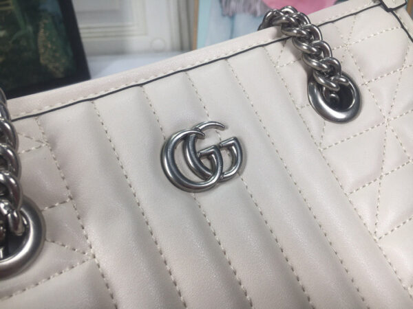 Modern Style Trendy GG Handbag 270