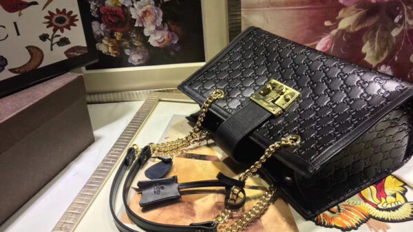 Modern Style Trendy GG Handbag 259