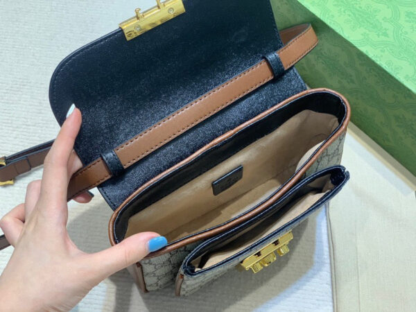 Modern Style Trendy GG Handbag 253