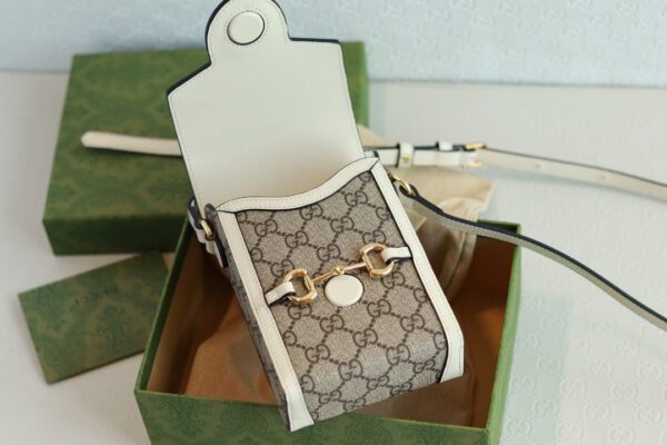 Modern Style Trendy GG Handbag 239