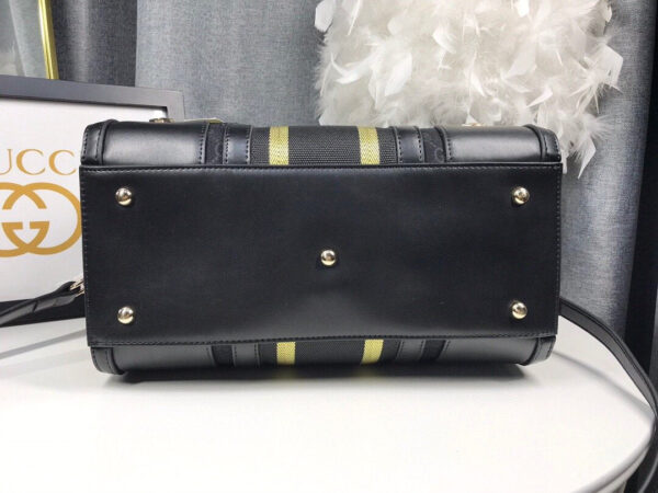 Modern Style Trendy GG Handbag 220
