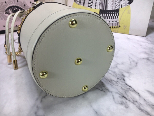 Modern Style Trendy GG Handbag 218