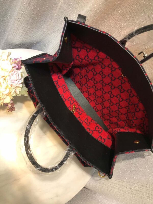 Modern Style Trendy GG Handbag 082