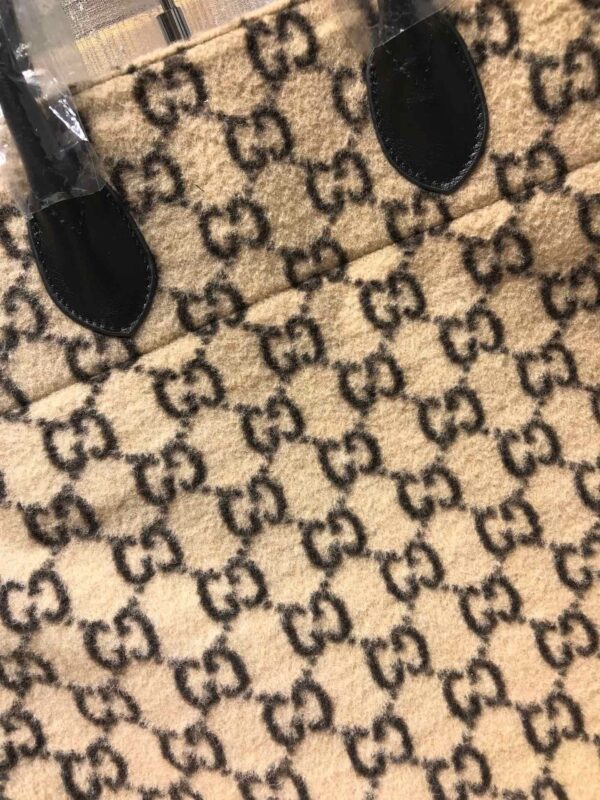Modern Style Trendy GG Handbag 082