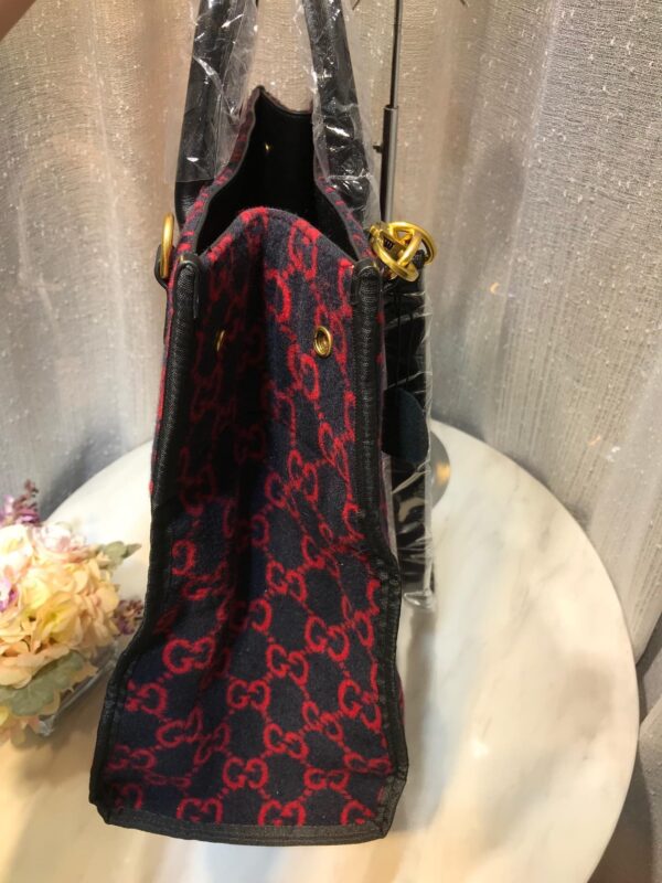 Modern Style Trendy GG Handbag 082