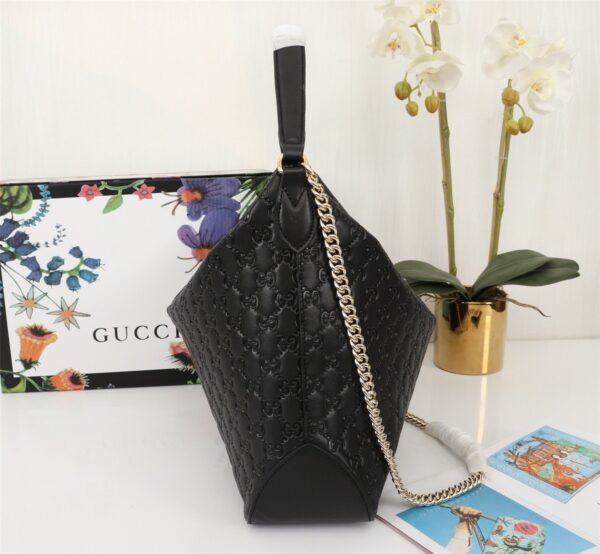 Modern Style Trendy GG Handbag 057