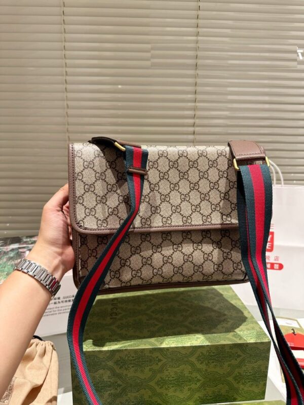 Modern Style Trendy Bag G3880