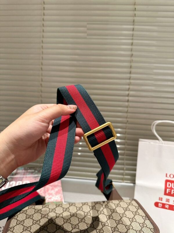 Modern Style Trendy Bag G3880