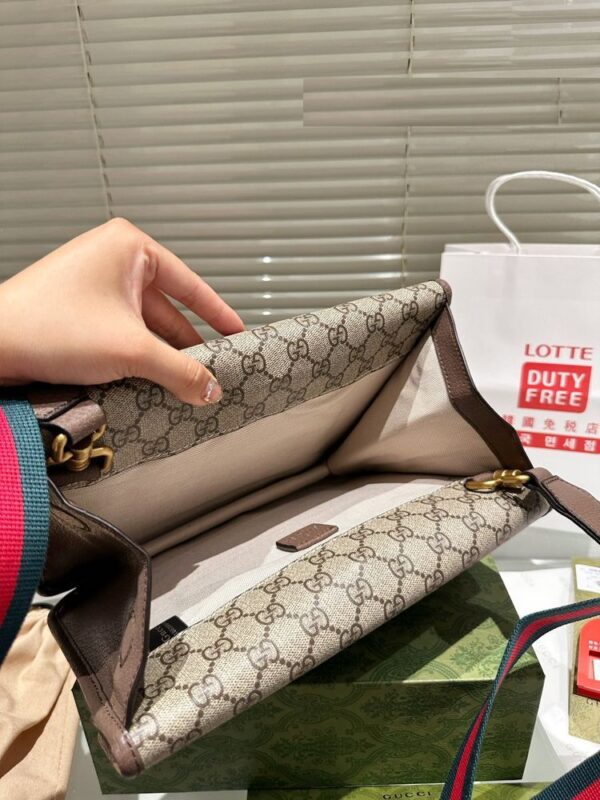 Modern Style Trendy Bag G3880