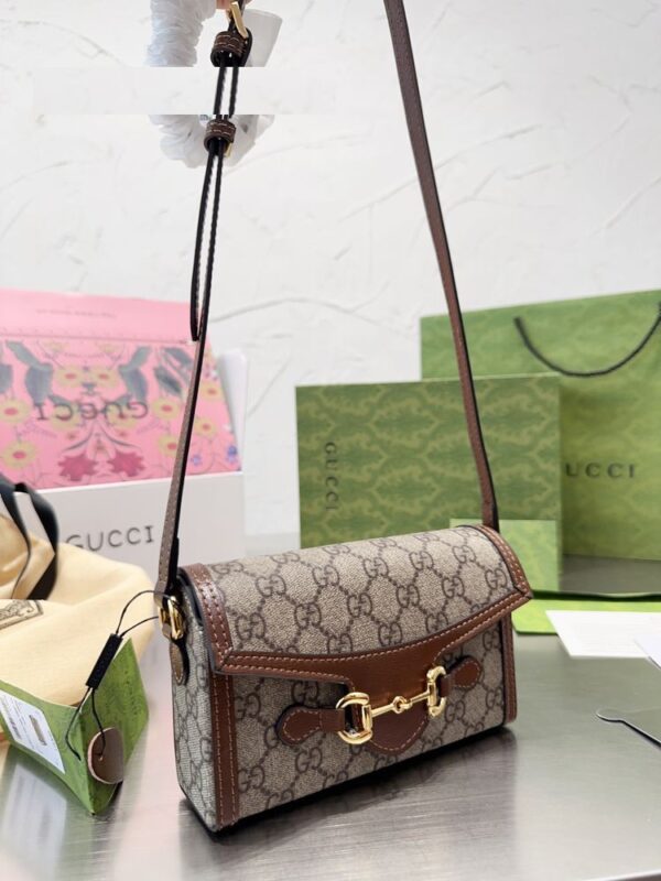 Modern Style Trendy Bag G3877