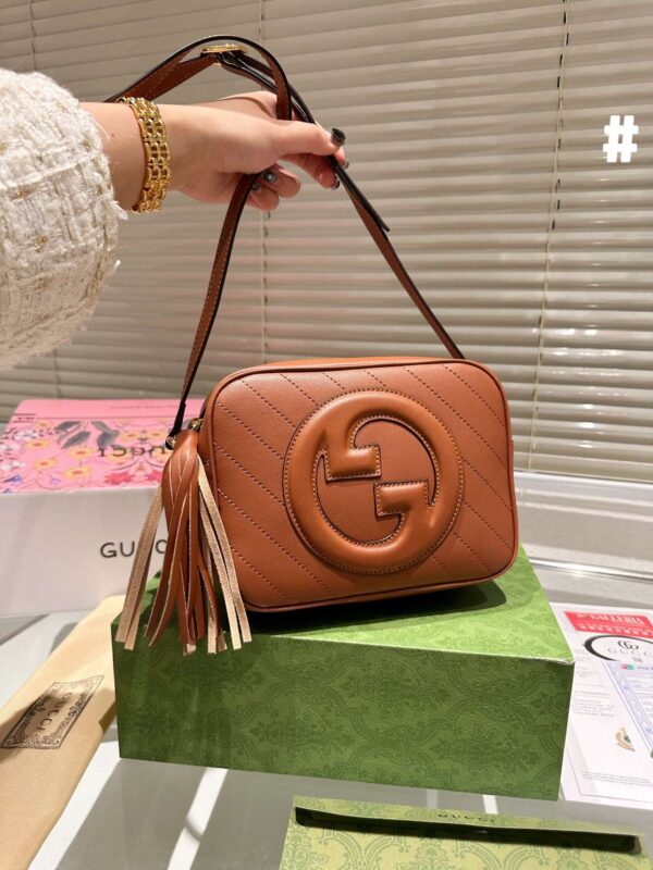 Modern Style Trendy Bag G3811