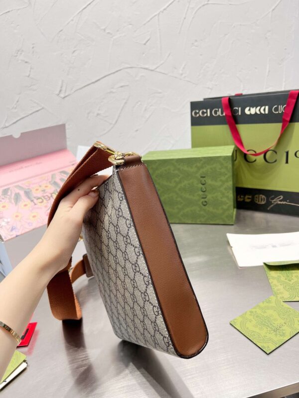 Modern Style Trendy Bag G3404