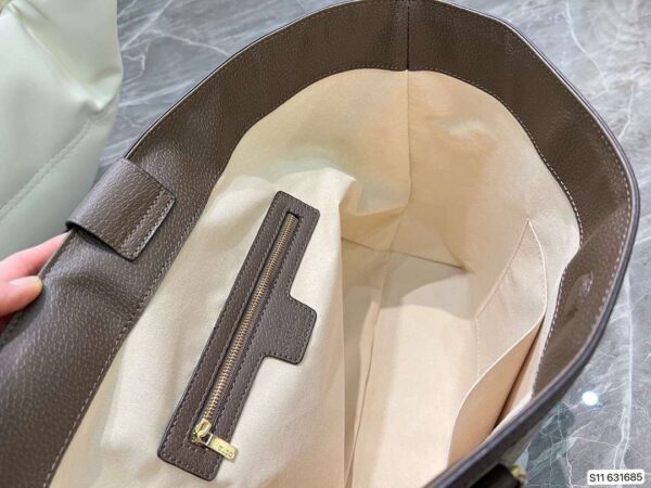 Modern Style Trendy Bag G3231 Modern Style Trendy Bag G3231