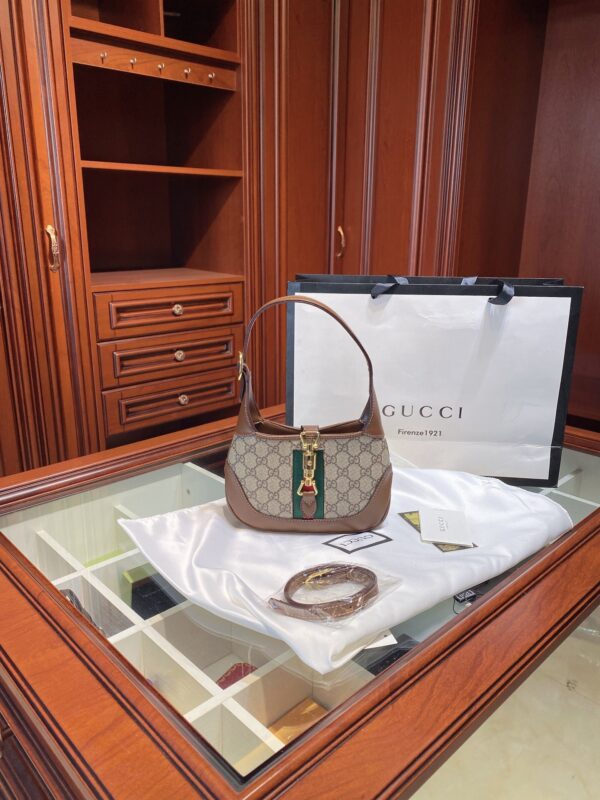 Modern Style Trendy Bag G337