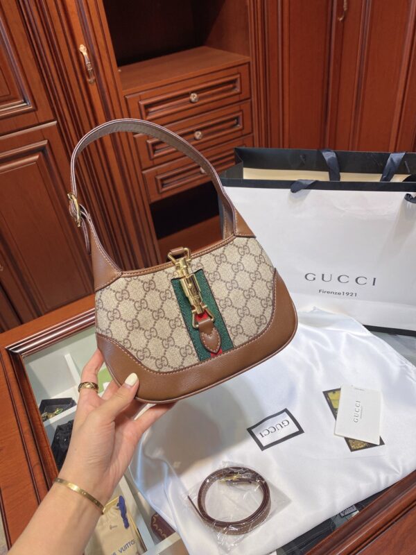 Modern Style Trendy Bag G337