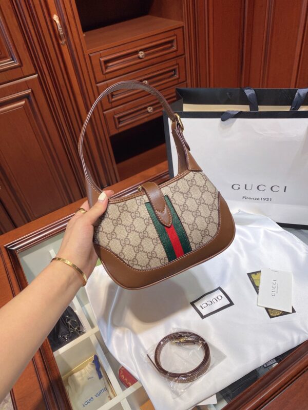 Modern Style Trendy Bag G337