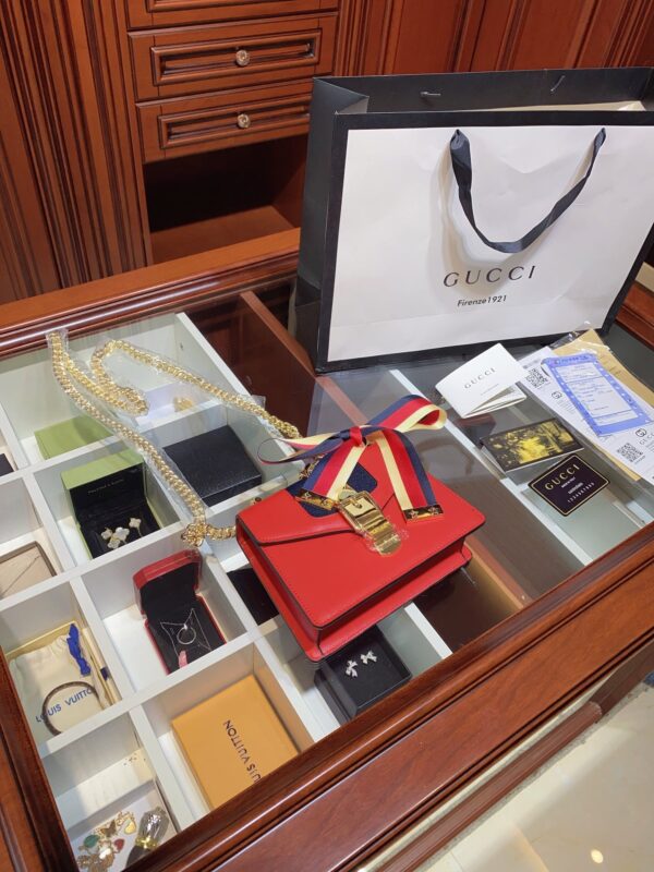 Modern Style Trendy Bag G334