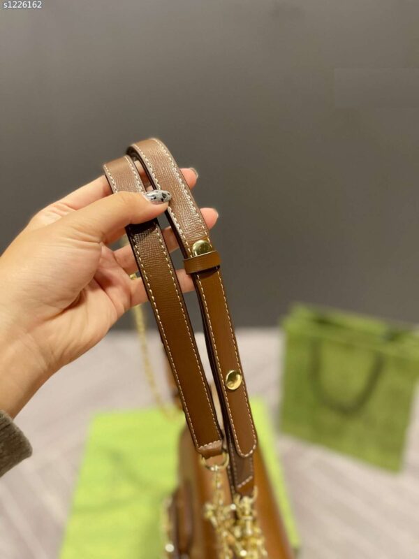Modern Style Trendy GG Handbag 033