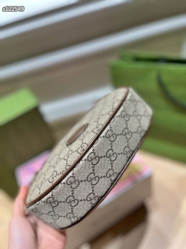 Modern Style Trendy GG Handbag 017