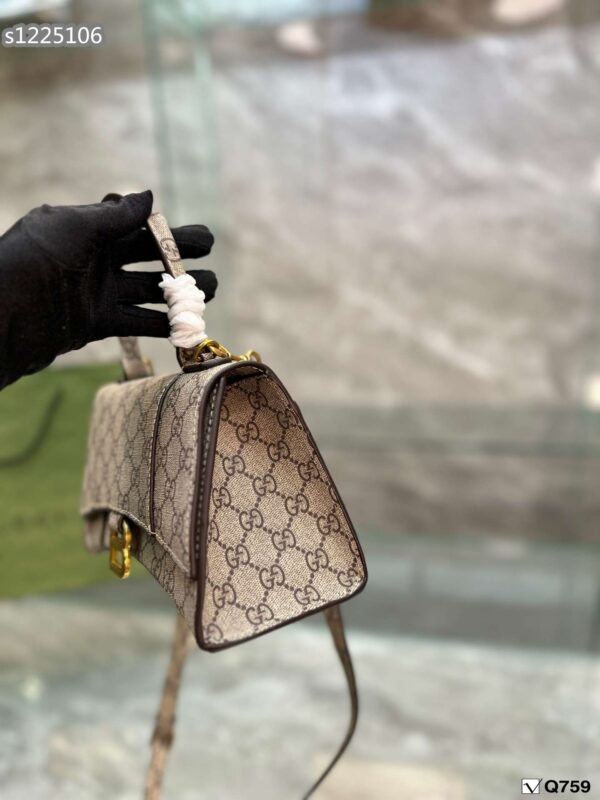 Modern Style Trendy GG Handbag 012