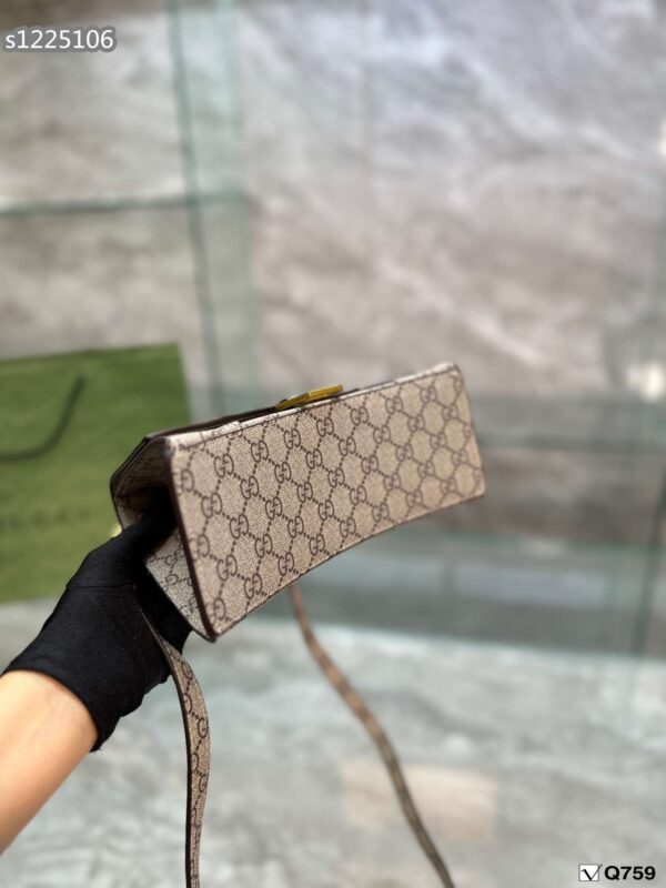 Modern Style Trendy GG Handbag 012