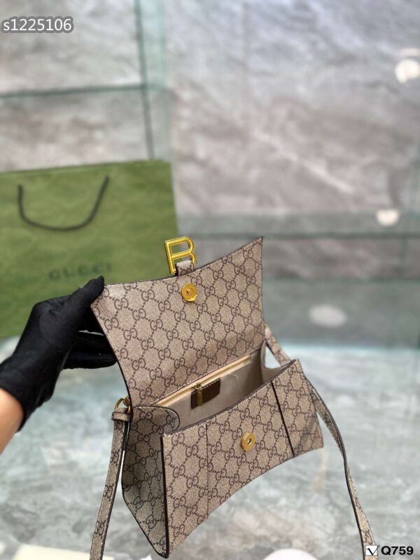 Modern Style Trendy GG Handbag 012