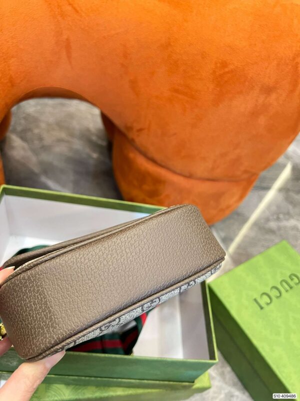 Modern Style Trendy GG Handbag 011