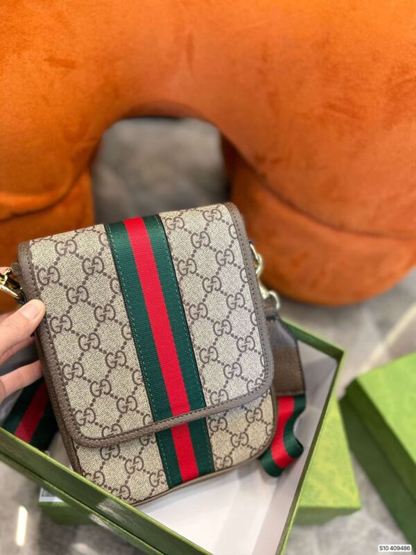 Modern Style Trendy GG Handbag 011