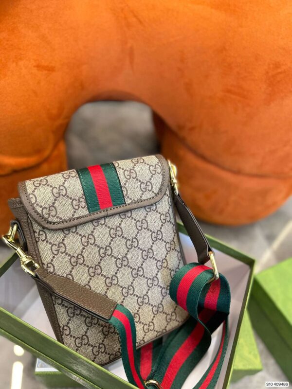 Modern Style Trendy GG Handbag 011