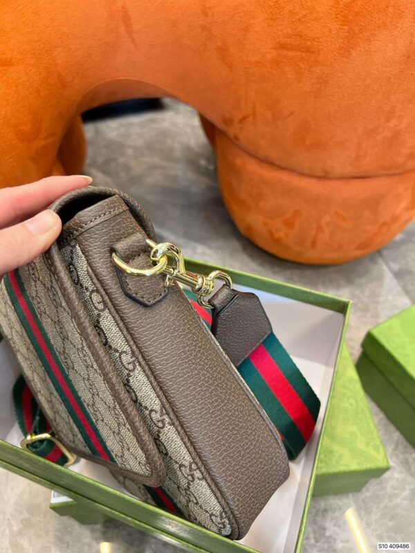 Modern Style Trendy GG Handbag 011
