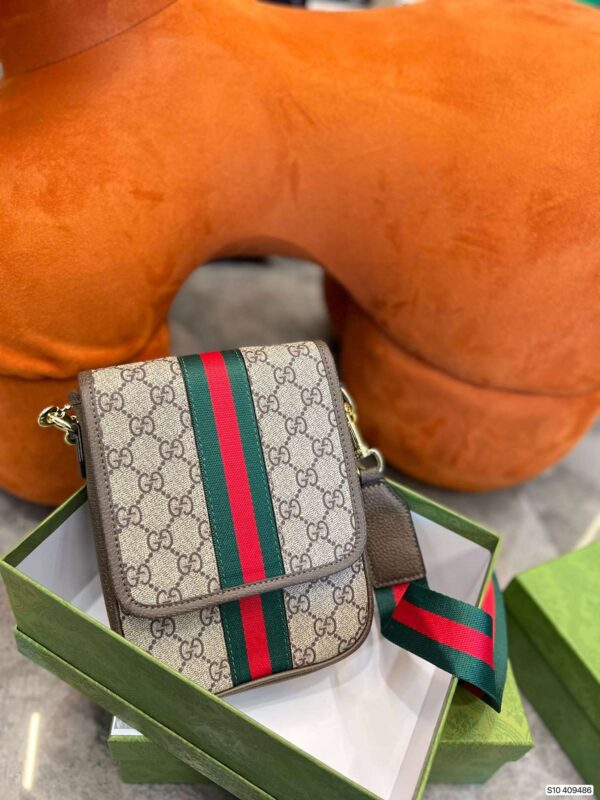 Modern Style Trendy GG Handbag 011
