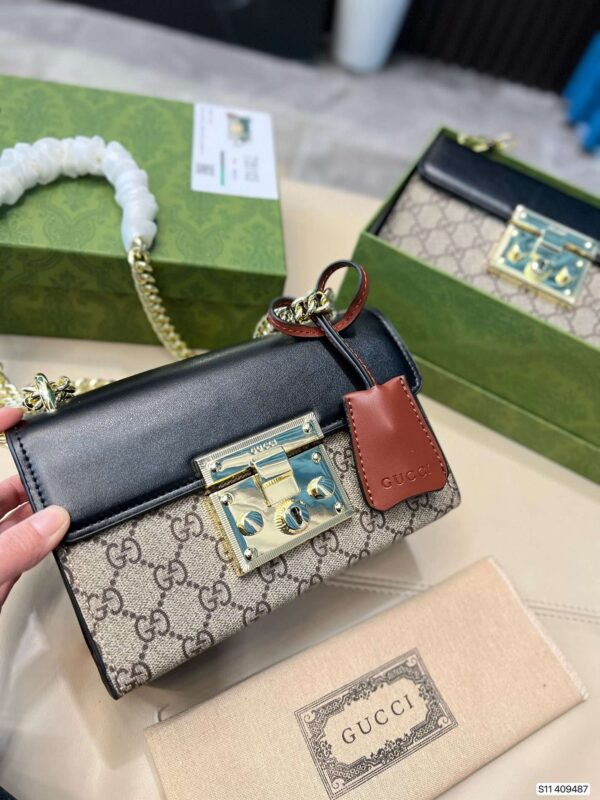 Modern Style Trendy GG Handbag 009