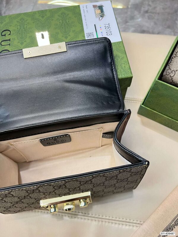 Modern Style Trendy GG Handbag 009