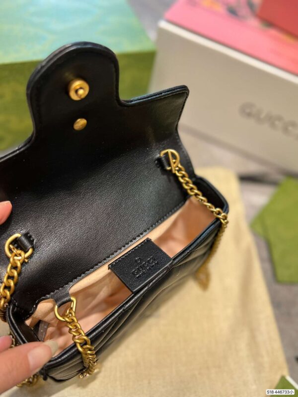 Modern Style Trendy GG Handbag 007