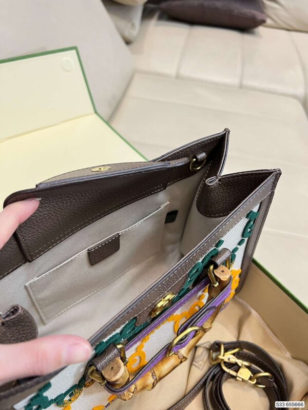 Modern Style Trendy GG Handbag 002