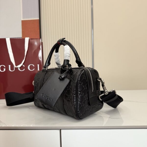 GG Emblem Small Duffle Bag 855789