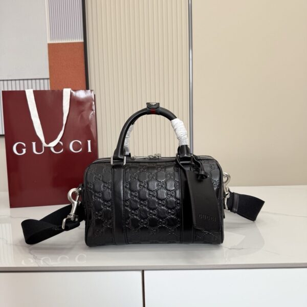 GG Emblem Small Duffle Bag 855789