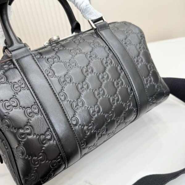 GG Emblem Small Duffle Bag 855789
