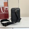 GG Emblem Small Crossbody Bag 862915