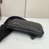 GG Emblem Small Crossbody Bag 862915