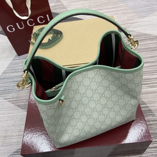 GG Emblem Small Bucket Bag 815103-1