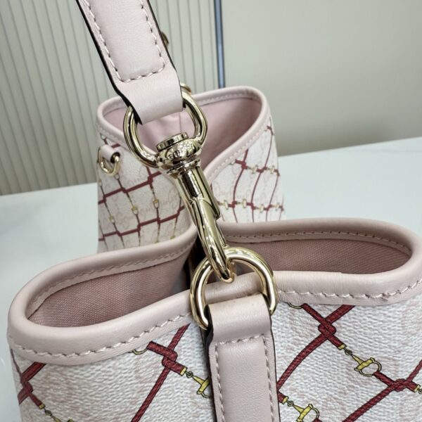 GG Emblem Small Bucket Bag 815103