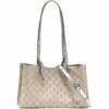 GG Emblem Medium Tote Bag 815214-2