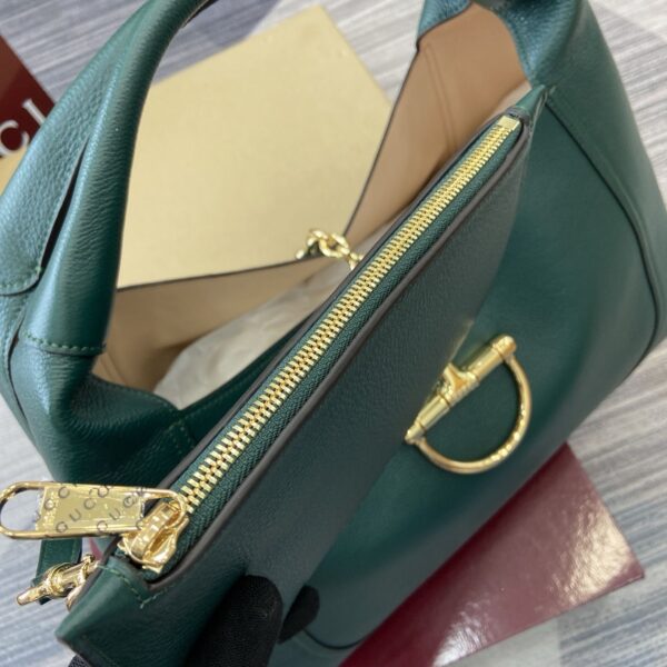 GG Softbit Maxi Shoulder Bag 837466-2